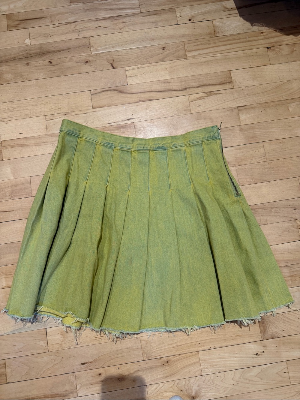 Levi’s Green Acid Wash Skirt